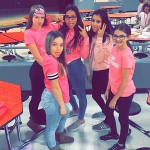 Meet your Posher, Layla